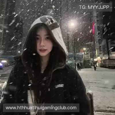 滑璇鸣